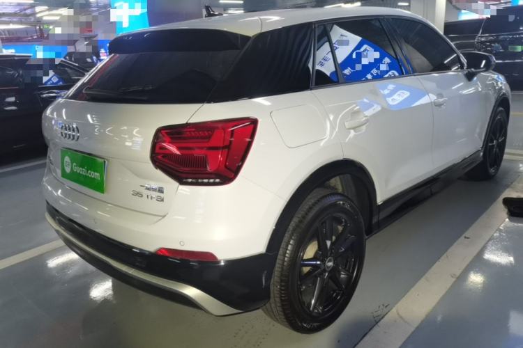 Used Audi Q2L 2018 35 TFSI Launch Exclusive Edition China VI Rear Right 45 Deg