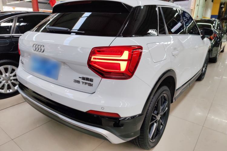 Used Audi Q2L 2018 35 TFSI Luxury Prestige Version China VI Rear Right 45 Deg