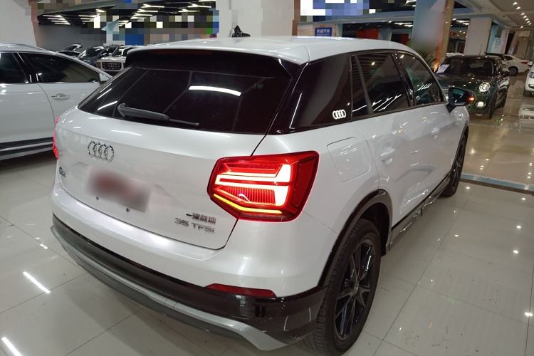 Used Audi Q2L 2018 35 TFSI Launch Exclusive Edition China VI Rear Right 45 Deg