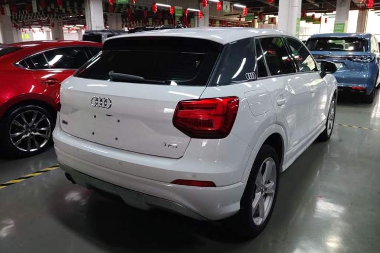 Used Audi Q2L 2018 35 TFSI Fashion Elegant Version China V Rear Right 45 Deg