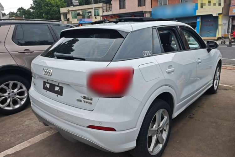Used Audi Q2L 2018 35 TFSI Fashionable & Elegant Version China VI Emission Standard Rear Right 45 Deg