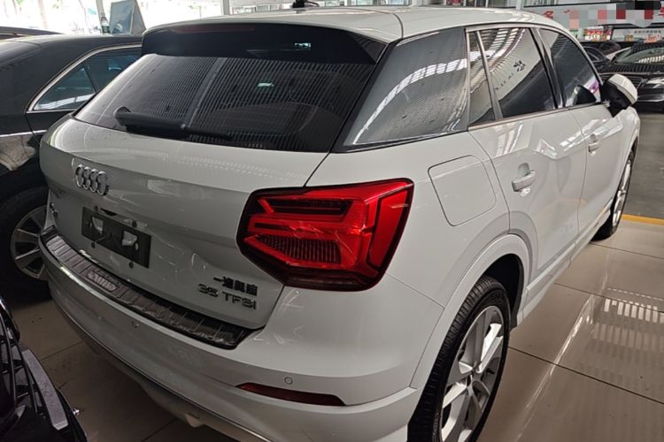 Used Audi Q2L 2018 35 TFSI Luxury Attractive Model China V Standard Rear Right 45 Deg