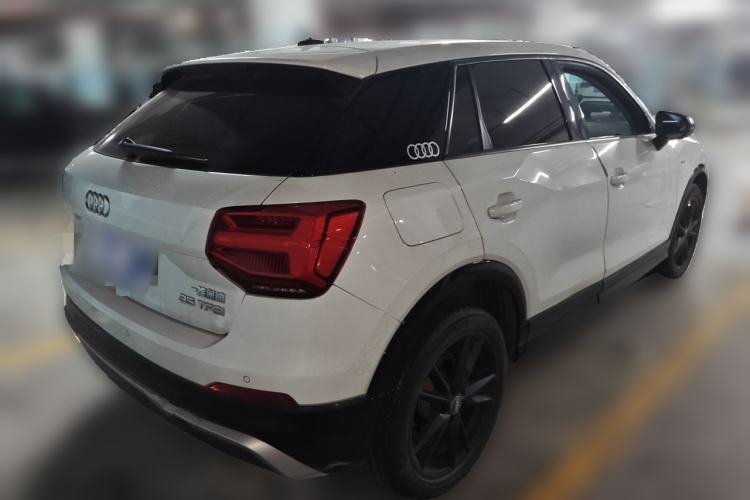 Used Audi Q2L 2018 35 TFSI Launch Exclusive Edition China VI Rear Right 45 Deg