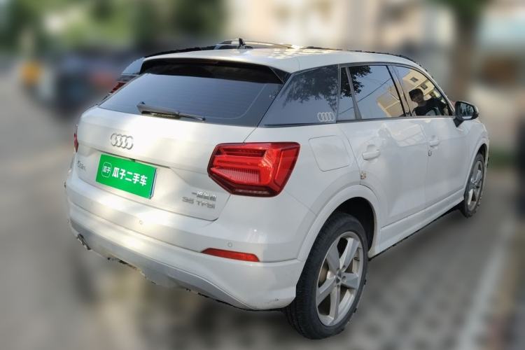Used Audi Q2L 2018 35 TFSI Fashionable & Elegant Version China VI Emission Standard Rear Right 45 Deg