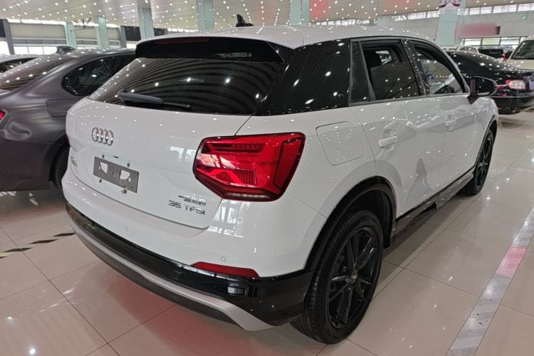 Used Audi Q2L 2018 35 TFSI Fashion Dynamic Version China V Emission Standard Rear Right 45 Deg