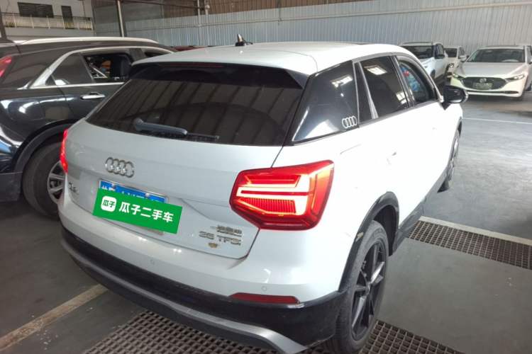 Used Audi Q2L 2018 35 TFSI Launch Exclusive Edition China VI Rear Right 45 Deg