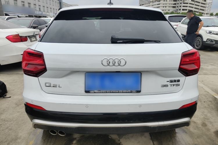 Used Audi Q2L 2018 35 TFSI Launch Exclusive Edition China VI Rear