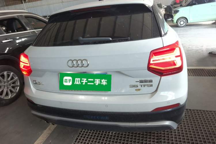 Used Audi Q2L 2018 35 TFSI Launch Exclusive Edition China VI Rear