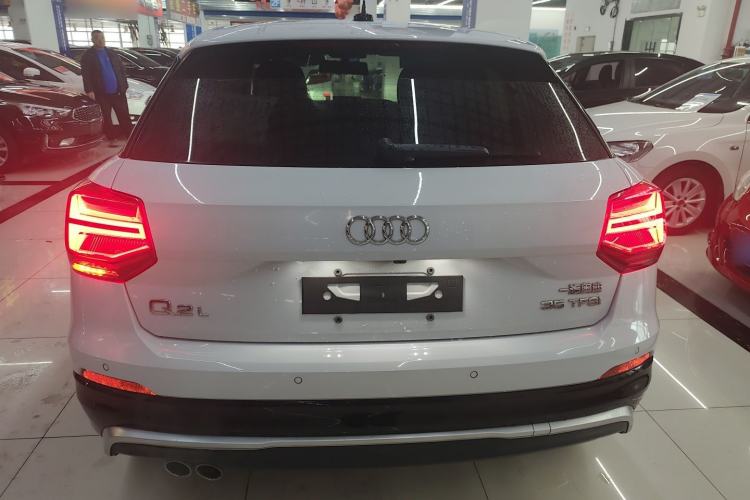Used Audi Q2L 2018 35 TFSI Launch Exclusive Edition China VI Rear