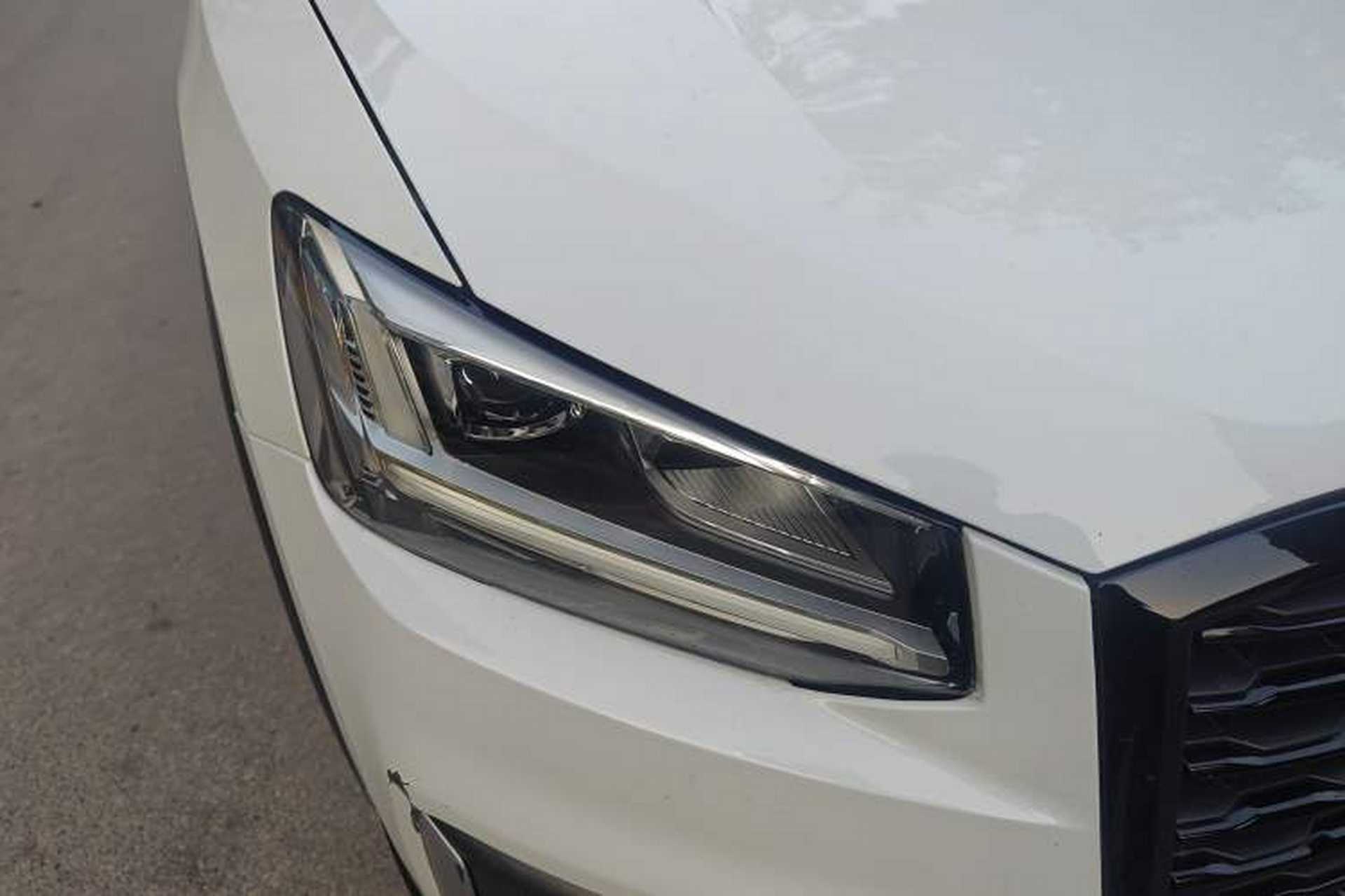 Used Audi Q2L 2018 35 TFSI Launch Exclusive Edition China VI Right Front Headlight
