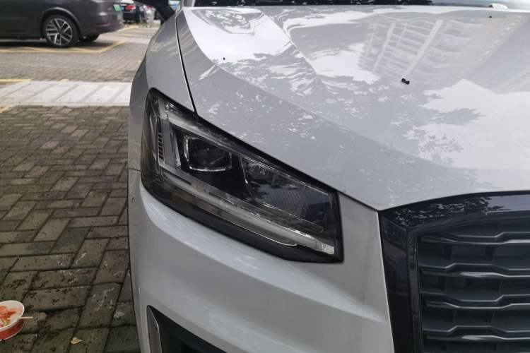 Used Audi Q2L 2018 35 TFSI Fashion Dynamic Version China VI Emission Standard Right Front Headlight