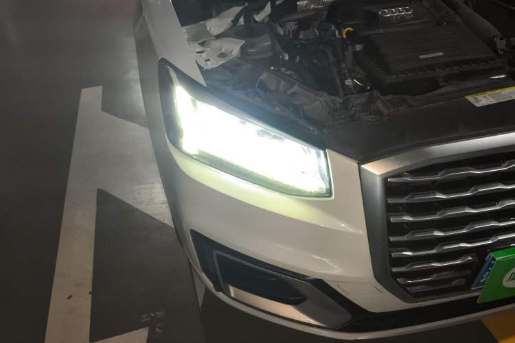 Used Audi Q2L 2018 35 TFSI Fashion Elegant Version China V Right Front Headlight