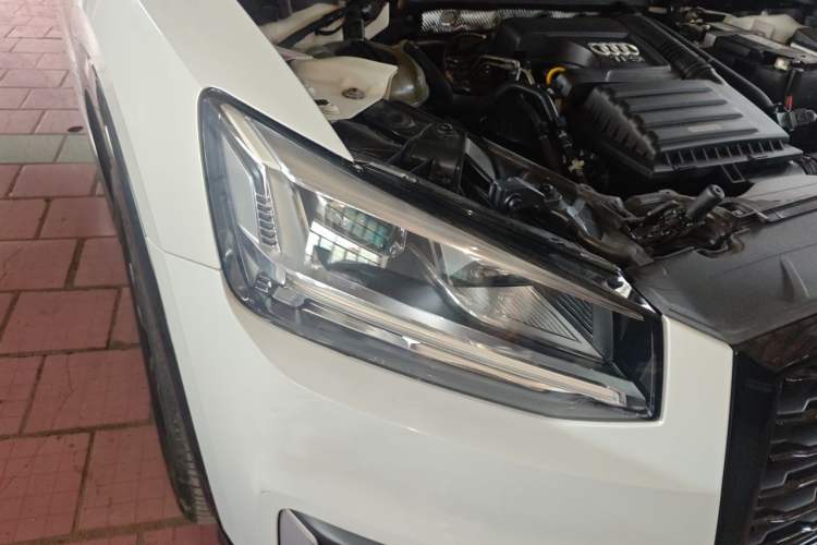 Used Audi Q2L 2018 35 TFSI Launch Exclusive Edition China V Right Front Headlight