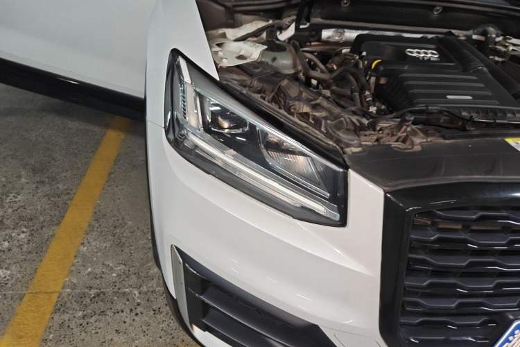 Used Audi Q2L 2018 35 TFSI Launch Exclusive Edition China VI Right Front Headlight