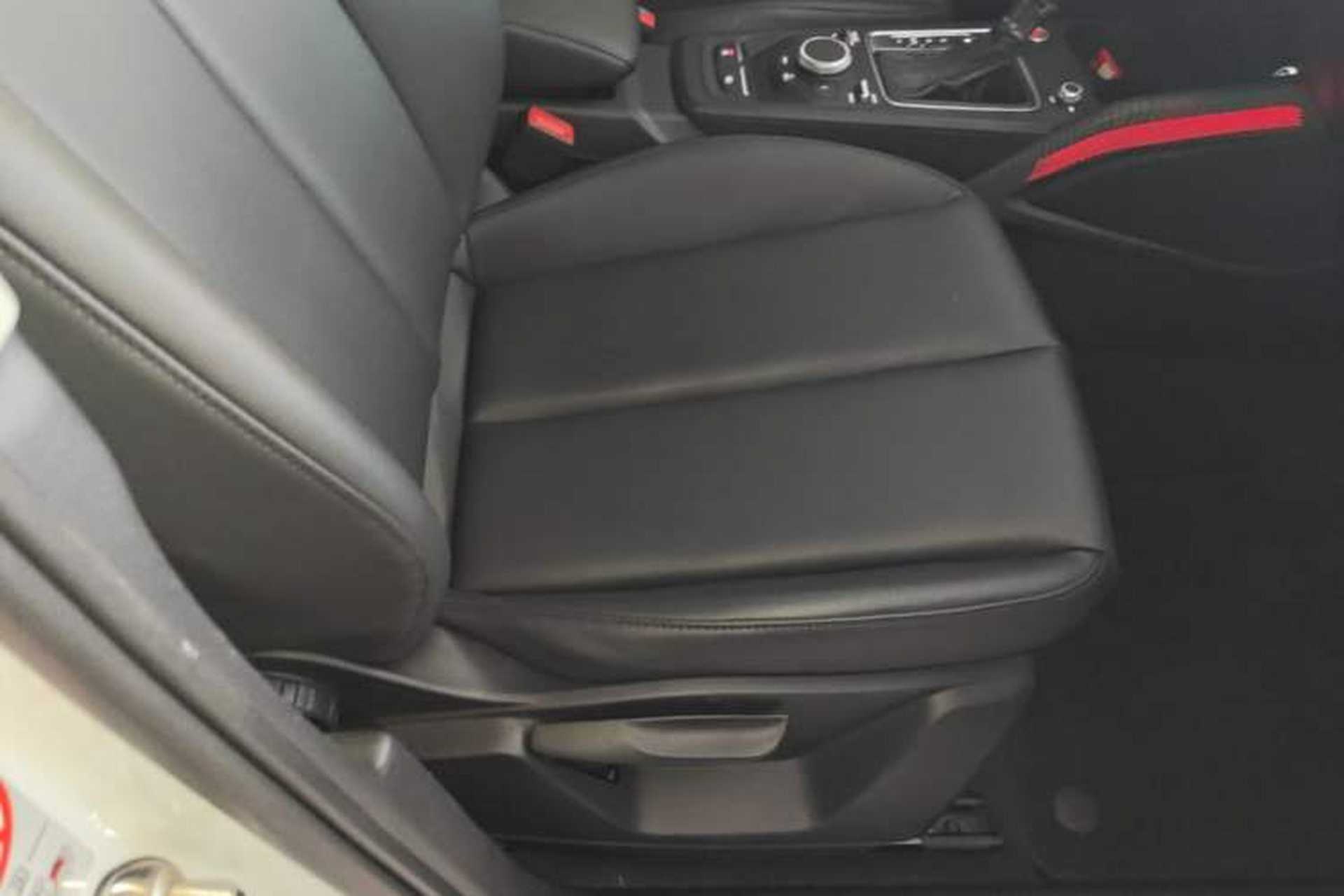 Used Audi Q2L 2018 35 TFSI Launch Exclusive Edition China V Right Front Seat