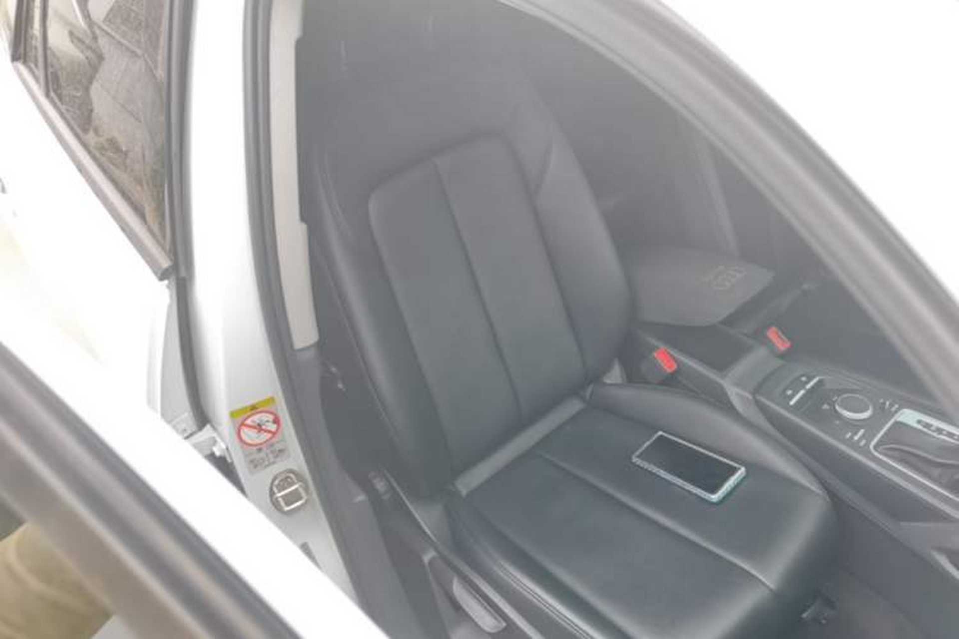 Used Audi Q2L 2018 35 TFSI Launch Exclusive Edition China VI Right Front Seat