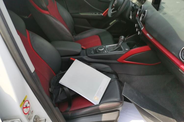Used Audi Q2L 2018 35 TFSI Fashion Dynamic Version China VI Emission Standard Right Front Seat