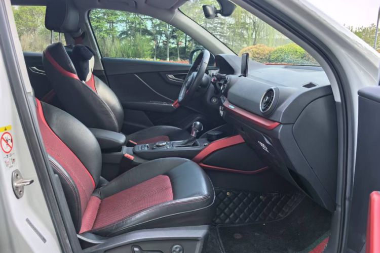 Used Audi Q2L 2018 35 TFSI Fashion Dynamic Version China VI Emission Standard Right Front Seat