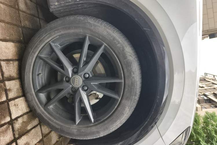 Used Audi Q2L 2018 35 TFSI Launch Exclusive Edition China V Right Front Wheel Hub