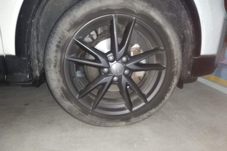 Used Audi Q2L 2018 35 TFSI Fashion Dynamic Version China V Emission Standard Right Front Wheel Hub