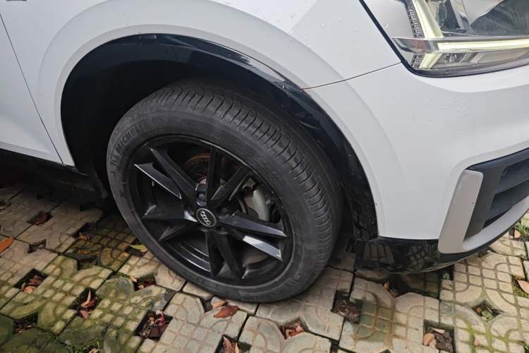 Used Audi Q2L 2018 35 TFSI Fashion Dynamic Version China VI Emission Standard Right Front Wheel Hub