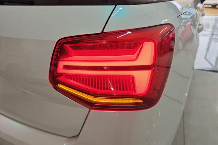 Used Audi Q2L 2018 35 TFSI Launch Exclusive Edition China VI Right Rear Taillight