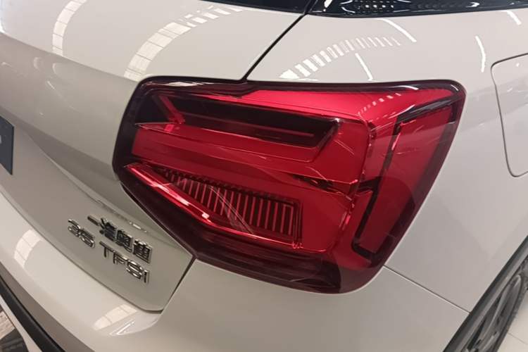 Used Audi Q2L 2018 35 TFSI Launch Exclusive Edition China VI Right Rear Taillight
