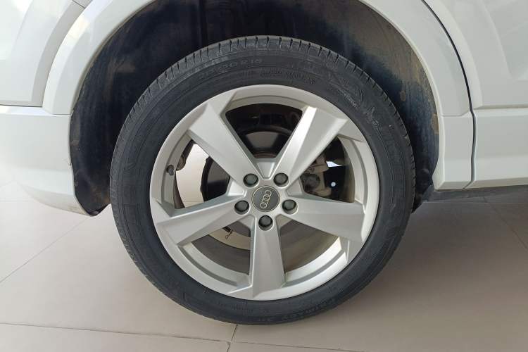 Used Audi Q2L 2018 35 TFSI Fashionable & Elegant Version China VI Emission Standard Right Rear Wheel Hub