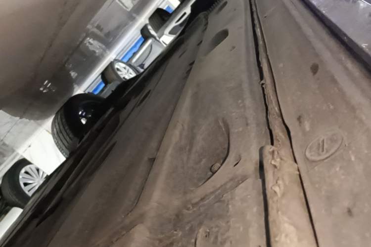 Used Audi Q2L 2018 35 TFSI Fashion Dynamic Version China VI Emission Standard Right Side Sill