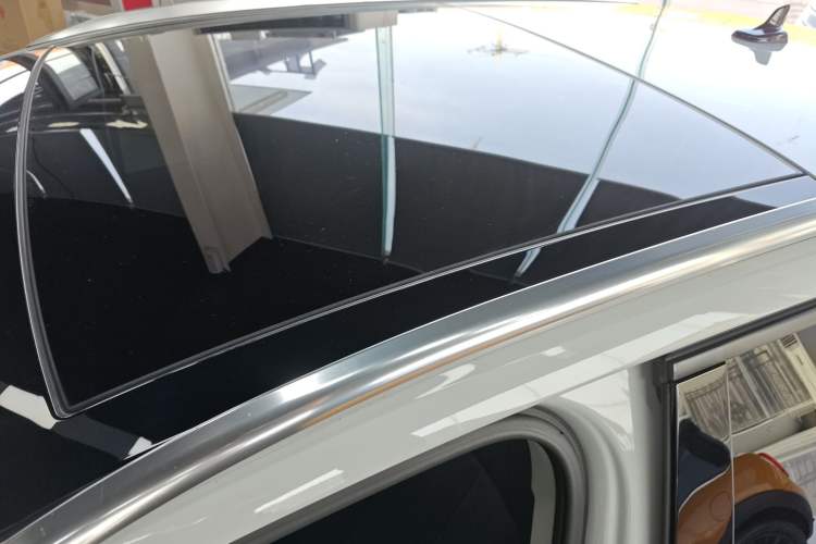 Used Audi Q2L 2018 35 TFSI Launch Exclusive Edition China VI Roof