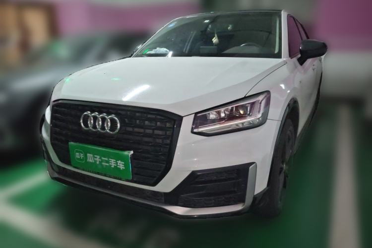 Used Audi Q2L 2018 35 TFSI Fashion Dynamic Version China V Emission Standard Guazi used car, China used car export, Used car for sale, Used cars, Cheapest cars for sale