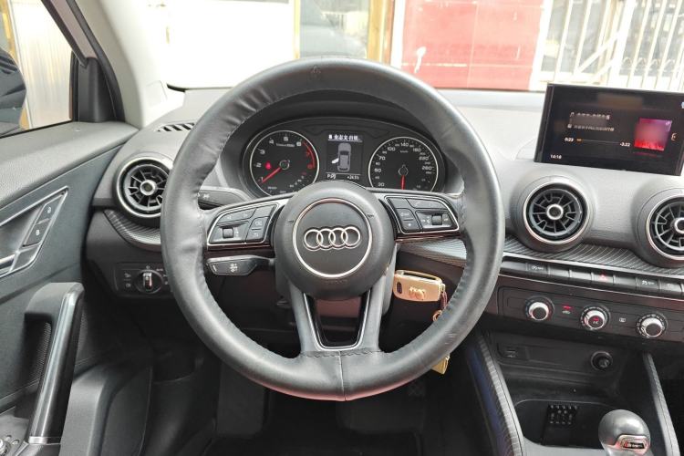 Used Audi Q2L 2018 35 TFSI Launch Exclusive Edition China V Steering Wheel