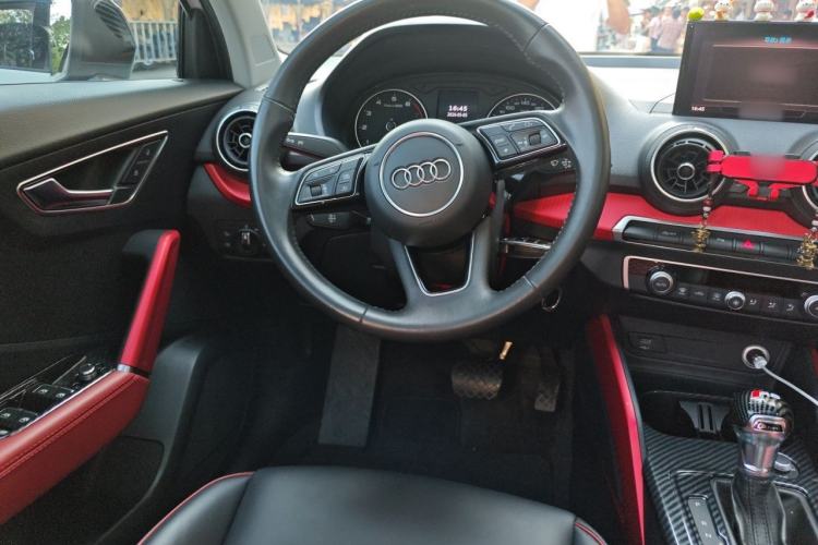 Used Audi Q2L 2018 35 TFSI Launch Exclusive Edition China V Steering Wheel