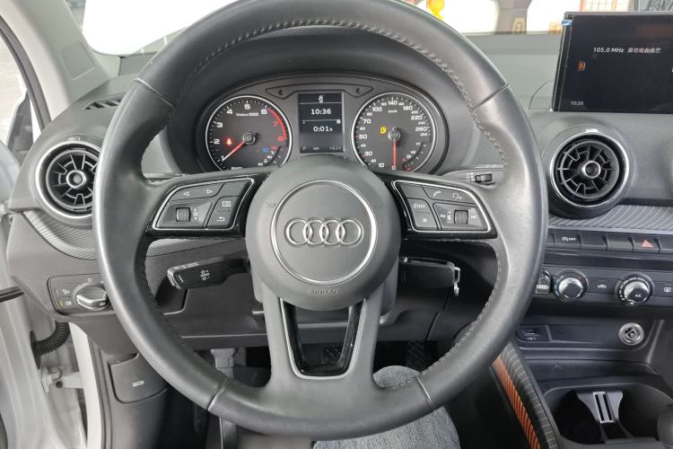 Used Audi Q2L 2018 35 TFSI Launch Exclusive Edition China VI Steering Wheel