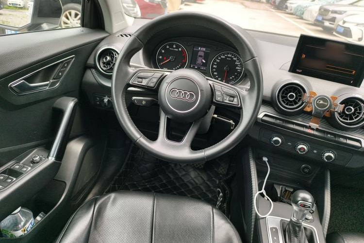 Used Audi Q2L 2018 35 TFSI Launch Exclusive Edition China V Steering Wheel