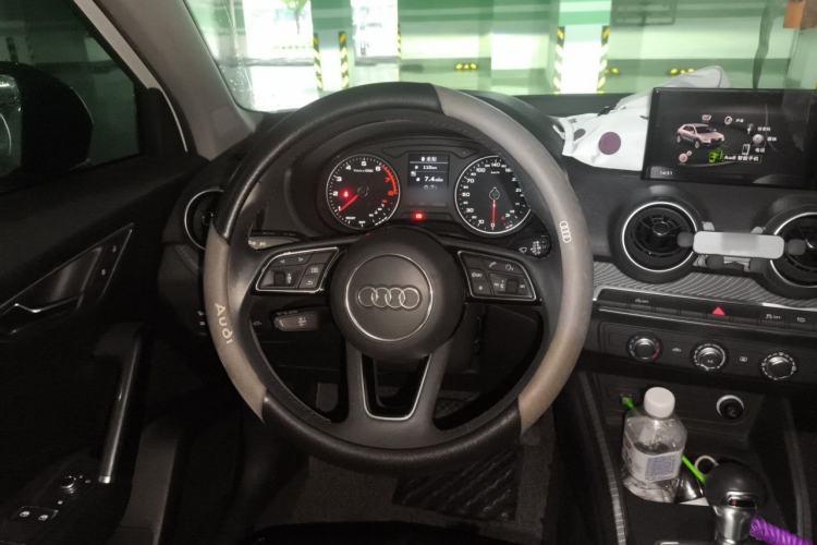 Used Audi Q2L 2018 35 TFSI Launch Exclusive Edition China VI Steering Wheel