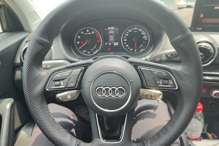 Used Audi Q2L 2018 35 TFSI Launch Exclusive Edition China VI Steering Wheel
