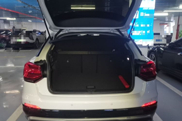 Used Audi Q2L 2018 35 TFSI Launch Exclusive Edition China VI Trunk