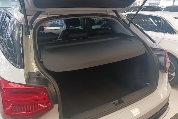 Used Audi Q2L 2018 35 TFSI Launch Exclusive Edition China VI Trunk