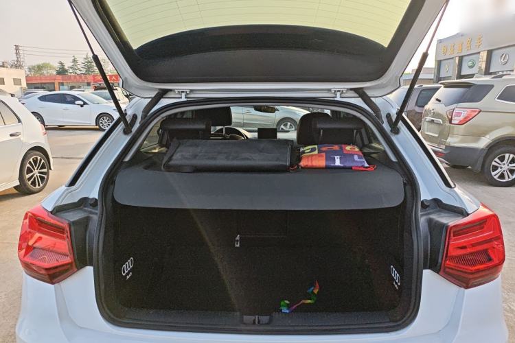 Used Audi Q2L 2018 35 TFSI Fashion Dynamic Version China VI Emission Standard Trunk