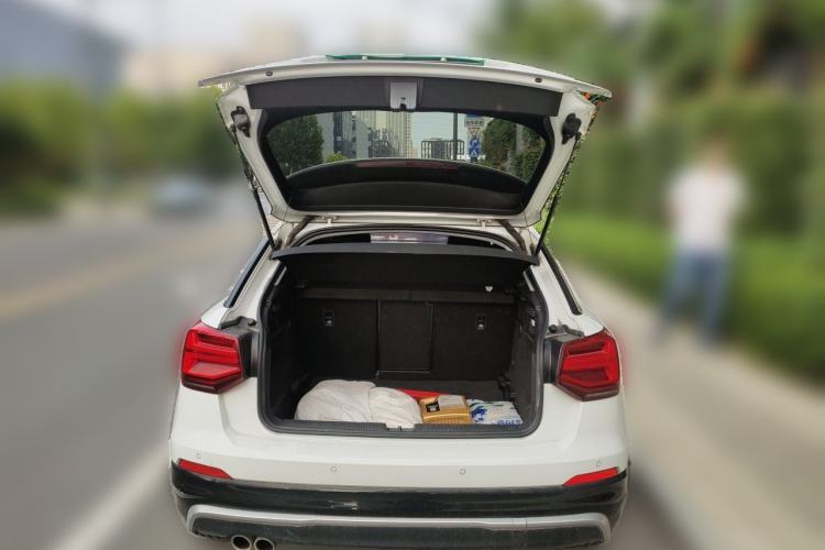 Used Audi Q2L 2018 35 TFSI Launch Exclusive Edition China VI Trunk