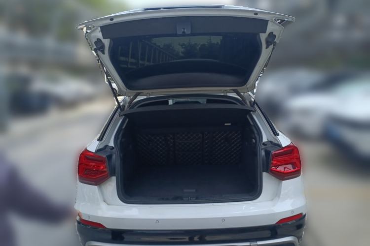 Used Audi Q2L 2018 35 TFSI Launch Exclusive Edition China VI Trunk