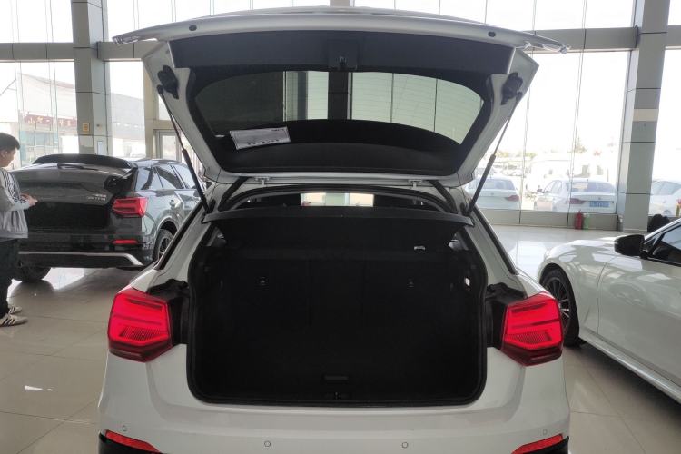 Used Audi Q2L 2018 35 TFSI Fashion Dynamic Version China VI Emission Standard Trunk