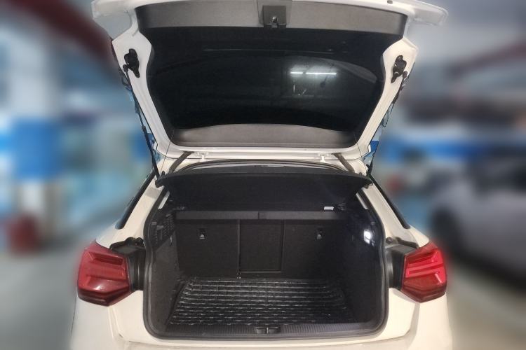 Used Audi Q2L 2018 35 TFSI Fashion Dynamic Version China V Emission Standard Trunk