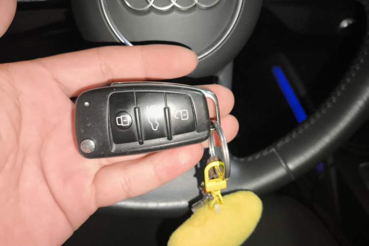 Used Audi Q2L 2018 35 TFSI Launch Exclusive Edition China V Vehicle Key