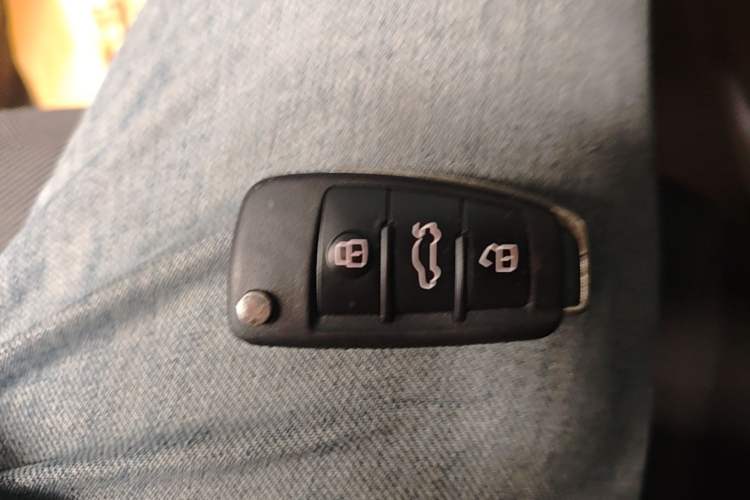 Used Audi Q2L 2018 35 TFSI Launch Exclusive Edition China V Vehicle Key