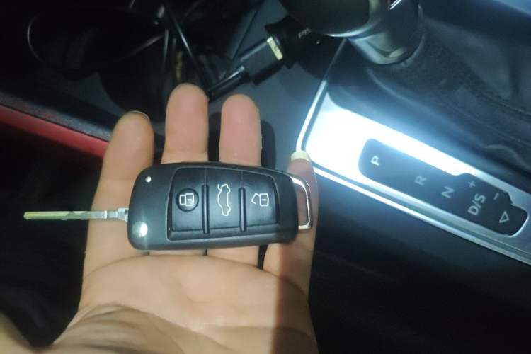 Used Audi Q2L 2018 35 TFSI Launch Exclusive Edition China V Vehicle Key