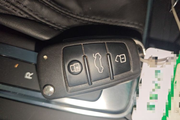 Used Audi Q2L 2018 35 TFSI Launch Exclusive Edition China V Vehicle Key