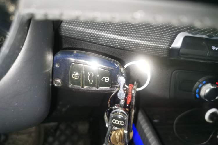 Used Audi Q2L 2018 35 TFSI Launch Exclusive Edition China V Vehicle Key