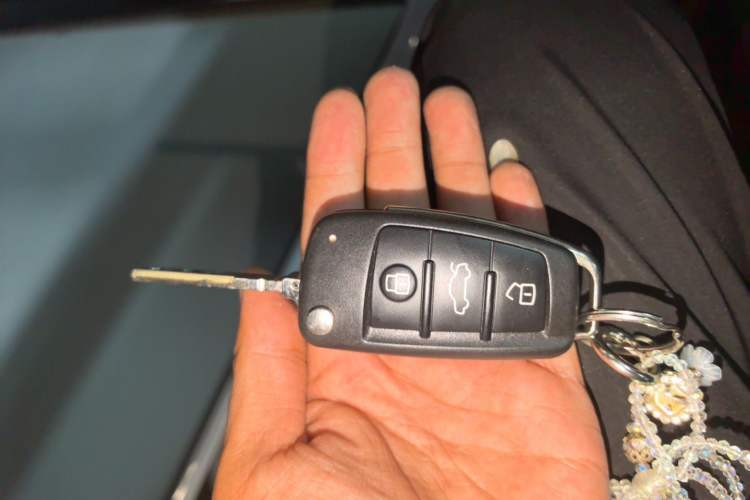 Used Audi Q2L 2018 35 TFSI Fashion Elegant Version China V Vehicle Key